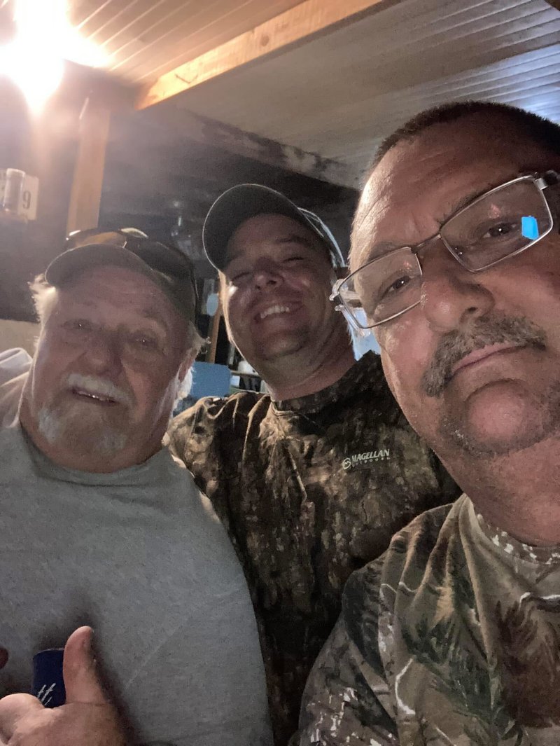 Ivan Ray Dixson - Photo 25