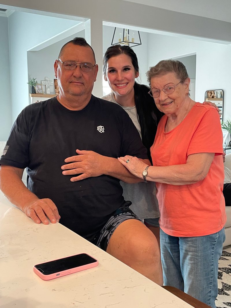 Ivan Ray Dixson - Photo 23