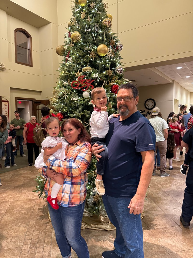 Ivan Ray Dixson - Photo 36