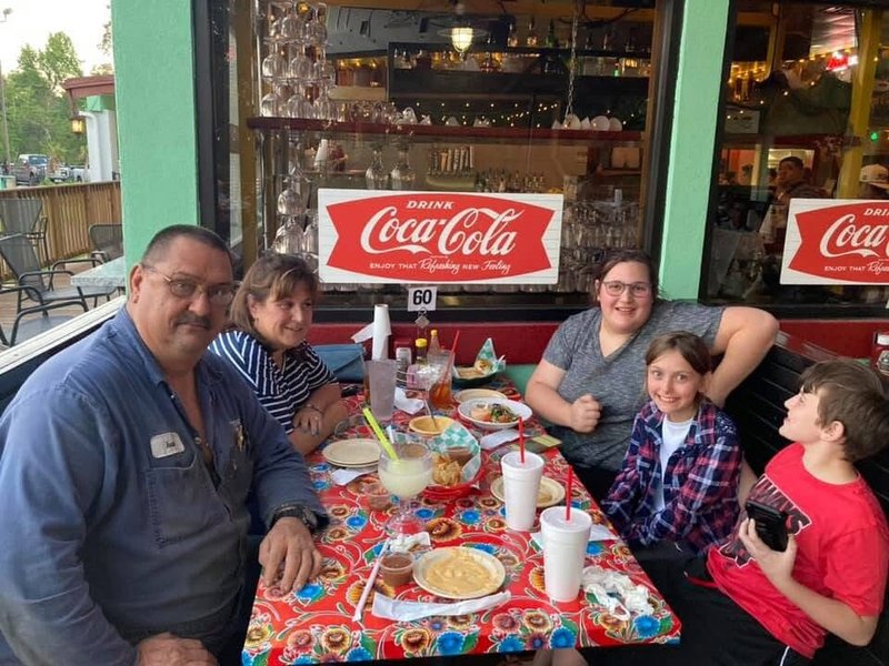 Ivan Ray Dixson - Photo 41