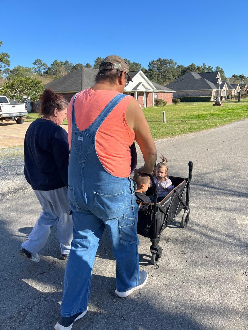 Ivan Ray Dixson - Photo 54