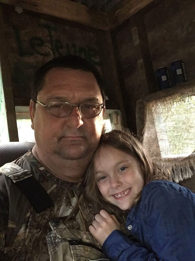 Ivan Ray Dixson - Photo 93