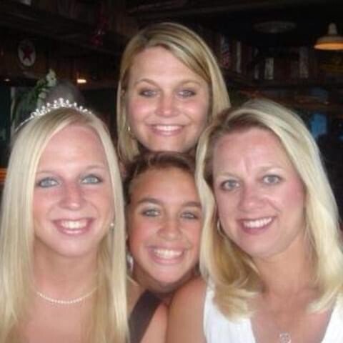 Regan Michele Taylor - Photo 36