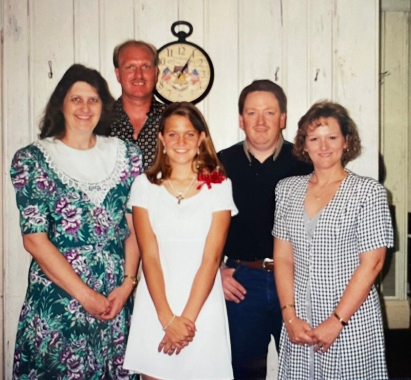 Regan Michele Taylor - Photo 99