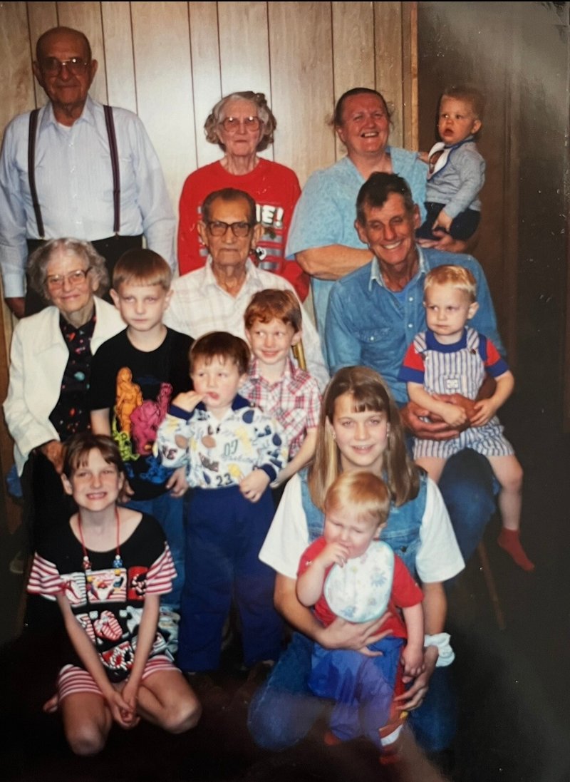 Regan Michele Taylor - Photo 141