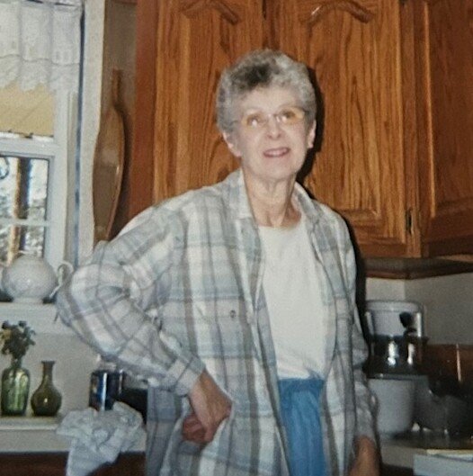 Arlene Small - Photo 12