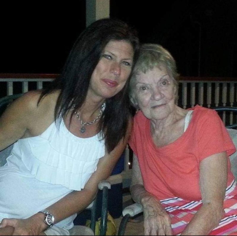 Joyce Elaine Stansbury - Photo 6