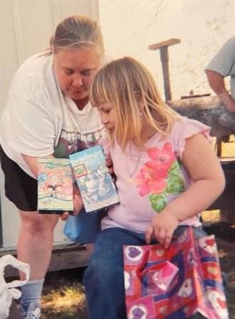 Anita Ann Arreola - Photo 36