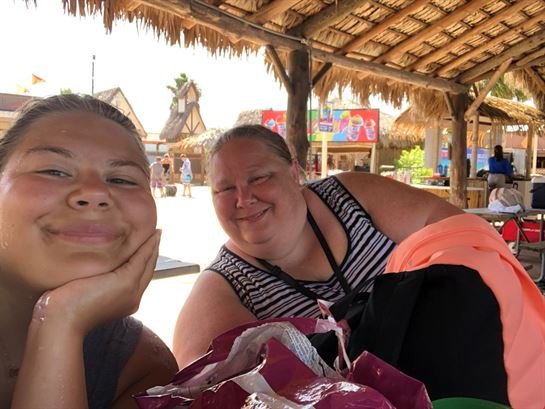 Anita Ann Arreola - Photo 37