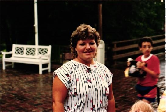 Debbie Prosperie - Photo 6