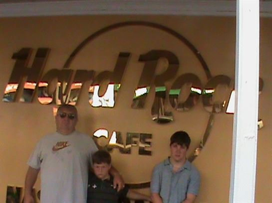 Ronald Murphy Romero - Photo 36