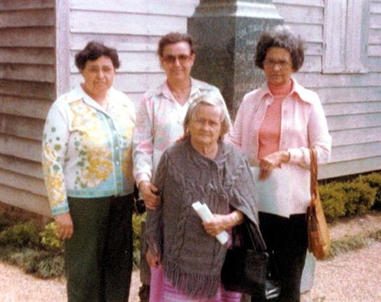 Martha Cockerham - Photo 82