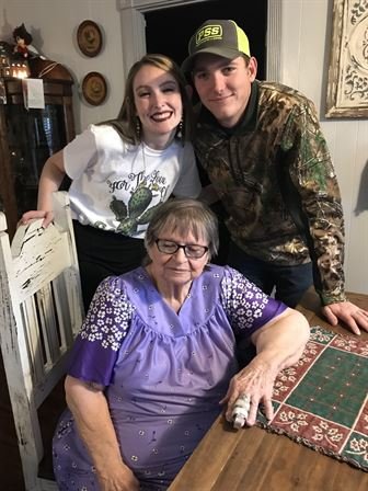 Orelia Marie Saltzman - Photo 7