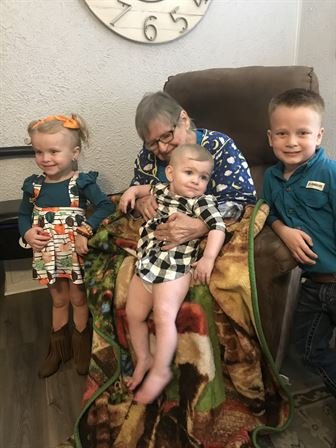 Orelia Marie Saltzman - Photo 16