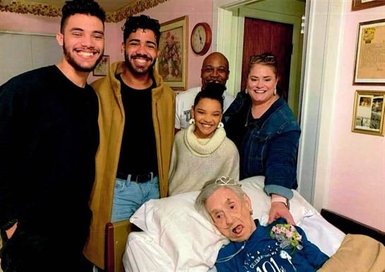 Mary Frances Mazzola Bethard - Photo 48