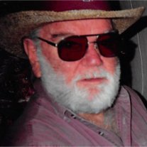 Thomas Hughes - Photo 2