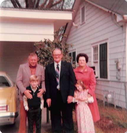 Leonard "Lynn" Brown Wallace - Photo 57