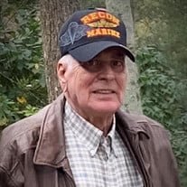 Thomas "Tom" Leon Bryant