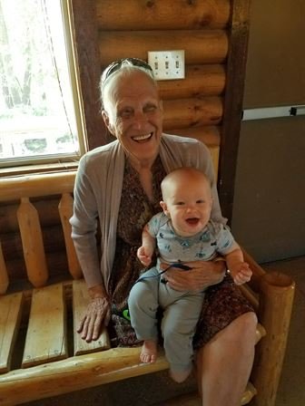 Shirley May Young - Photo 33