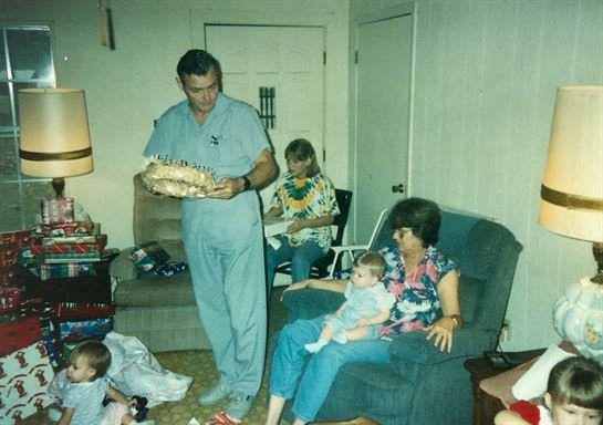 Shirley May Young - Photo 59