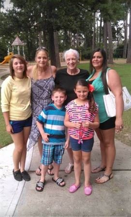 Shirley May Young - Photo 78