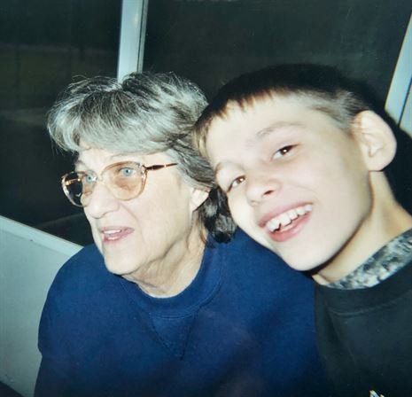 Shirley May Young - Photo 112