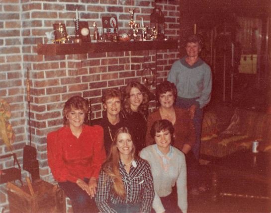 Anita Louise Bussell - Photo 17