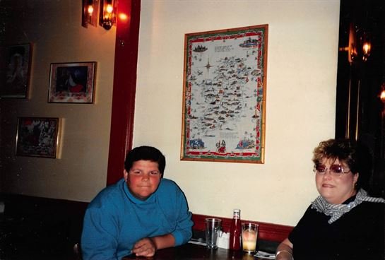 Anita Louise Bussell - Photo 22