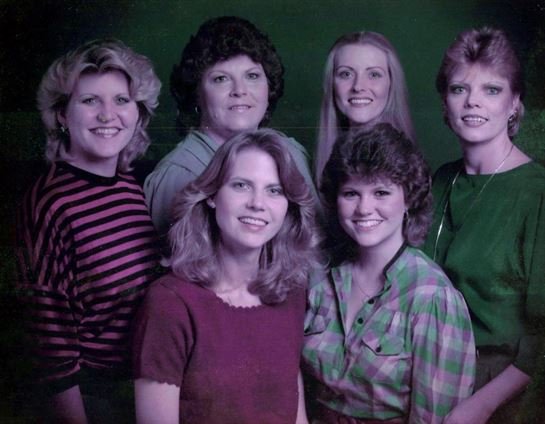 Anita Louise Bussell - Photo 43