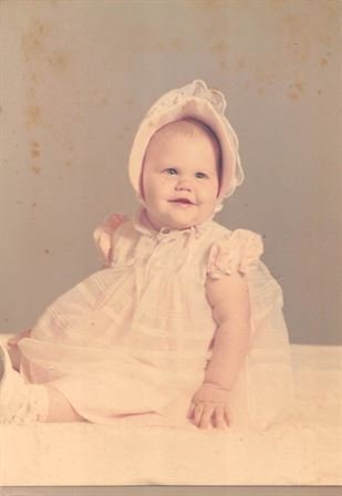 Anita Louise Bussell - Photo 62