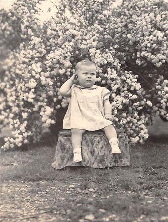 Anita Louise Bussell - Photo 79