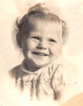 Anita Louise Bussell - Photo 89