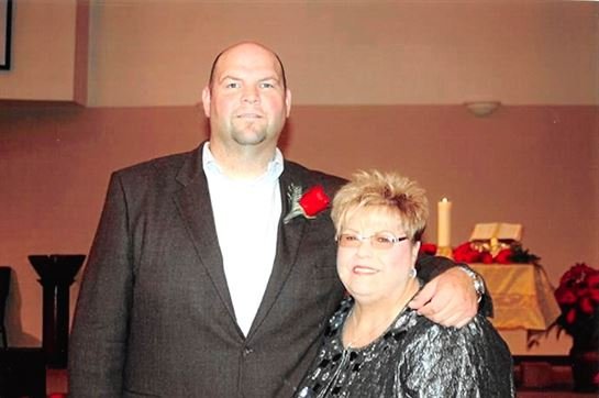 Anita Louise Bussell - Photo 90