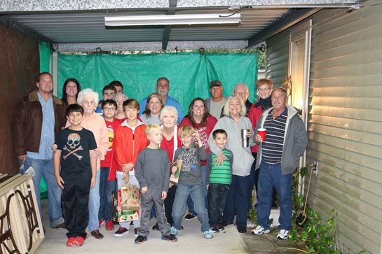 Tommy Lynn Henry - Photo 7