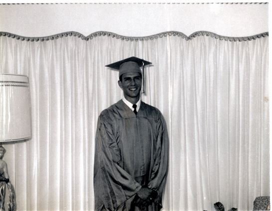 Tommy Lynn Henry - Photo 10