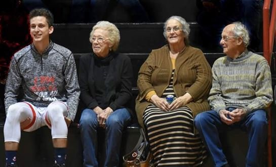 Evelyn Rose Montgomery - Photo 5