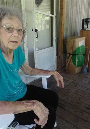 Evelyn Rose Montgomery - Photo 12