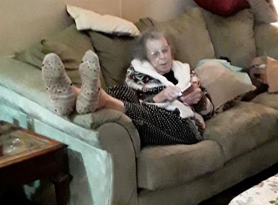 Evelyn Rose Montgomery - Photo 18