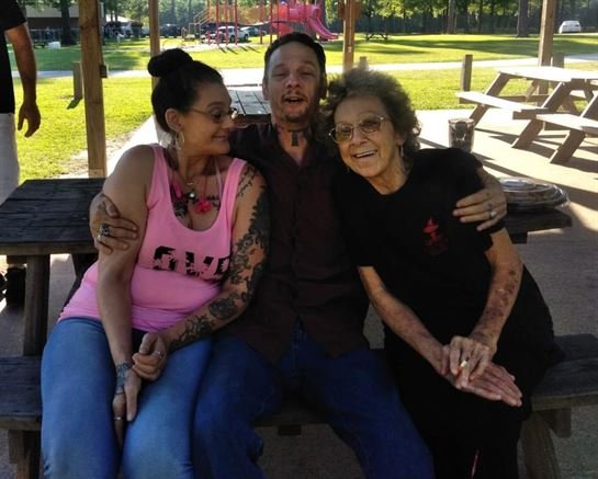 Evelyn Rose Montgomery - Photo 37