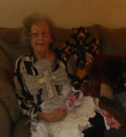 Evelyn Rose Montgomery - Photo 67