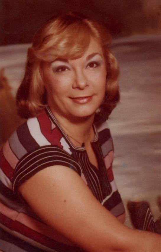 Regina "Gina" Ann Rawls Hayes - Photo 11