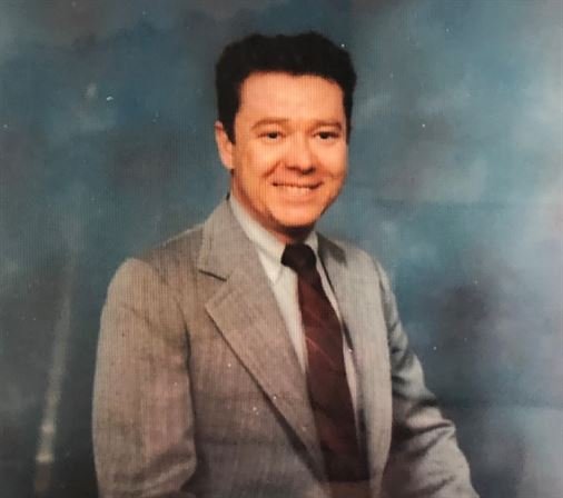 Charles Robert Moxley - Photo 7