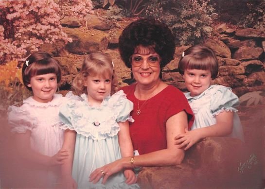 Vivian Sue Dolan - Photo 27