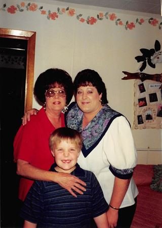 Vivian Sue Dolan - Photo 30