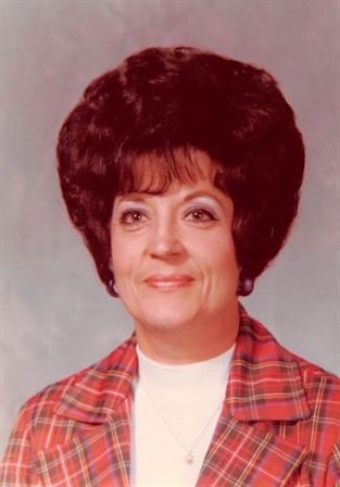 Vivian Sue Dolan - Photo 32