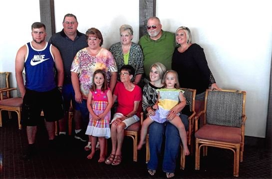 Vivian Sue Dolan - Photo 42