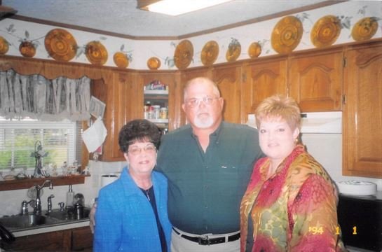 Vivian Sue Dolan - Photo 56