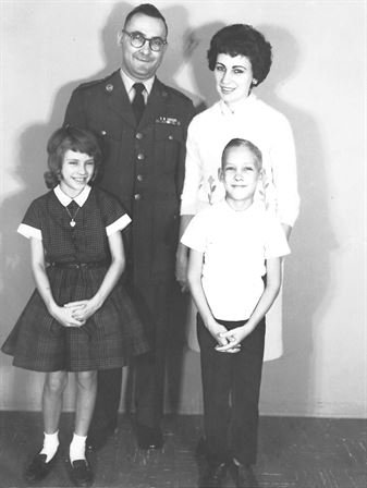 William "Bill" Price Bailey - Photo 37