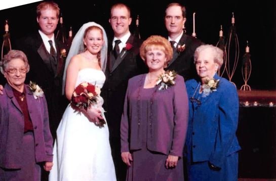 Irene Aldredge - Photo 44