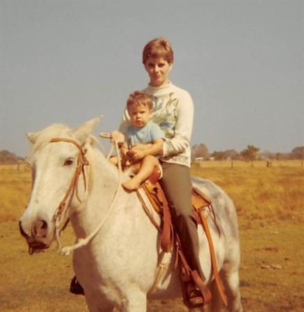 Rebecca Sue Burlin - Photo 4